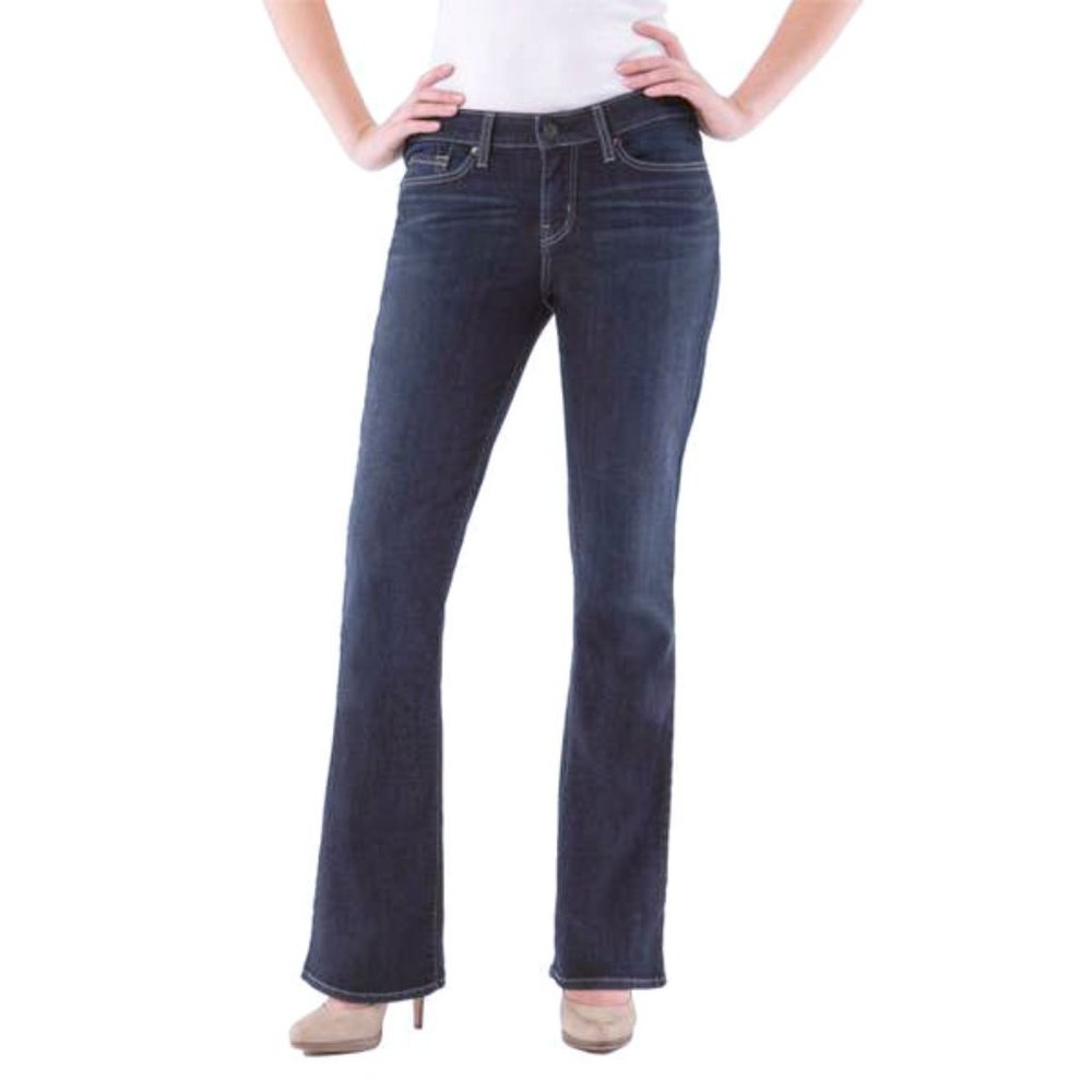NWOT Levis Signature Modern Bootcut Jeans